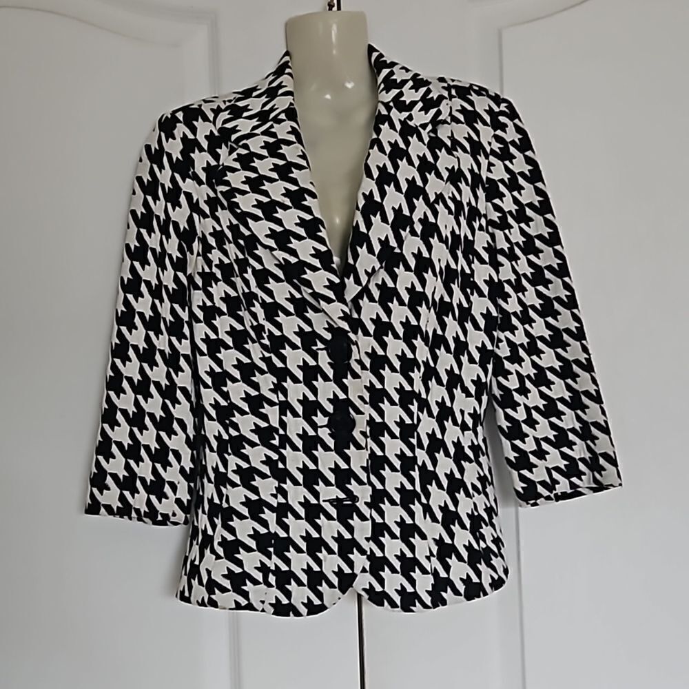 Le Chateau Women's Houndstooth Blazer XXS Black & White